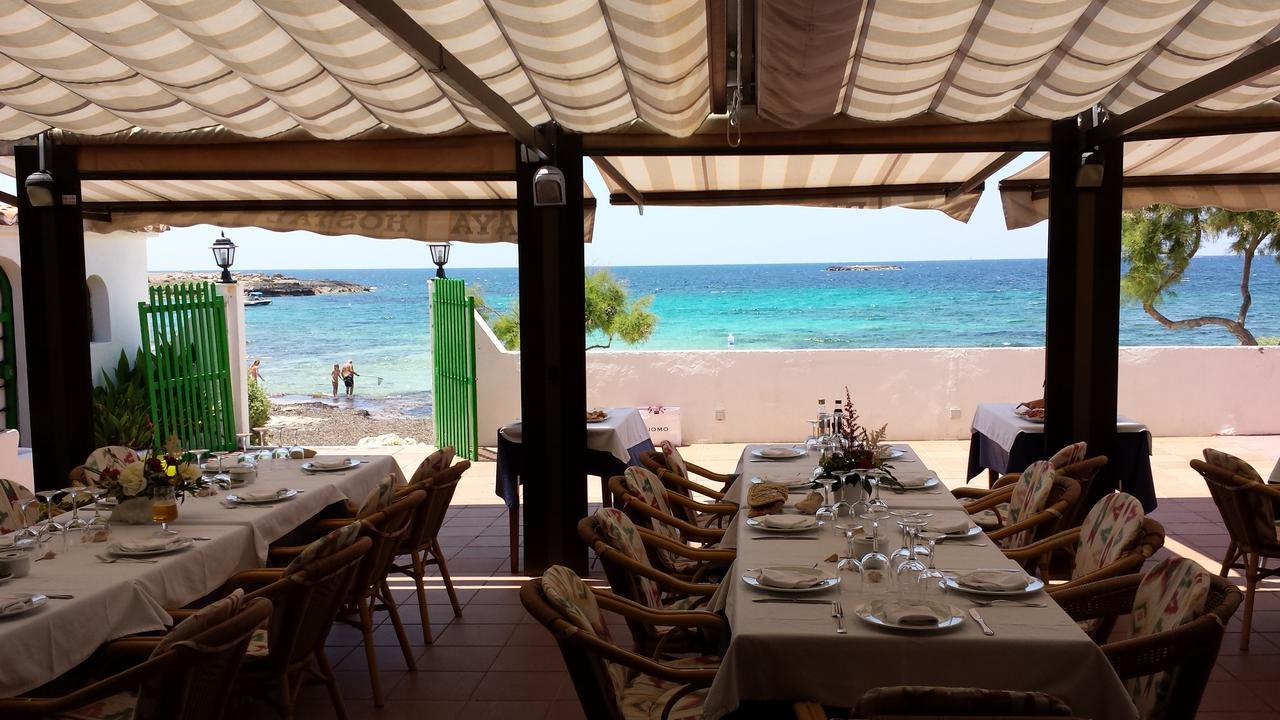Hostal Restaurante Playa Colonia de Sant Jordi Buitenkant foto