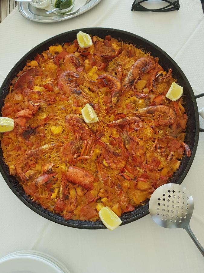 Hostal Restaurante Playa Colonia de Sant Jordi Buitenkant foto